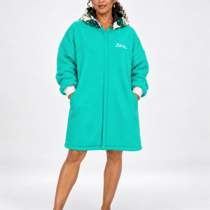 Waterproof Changing Robe — product gallery